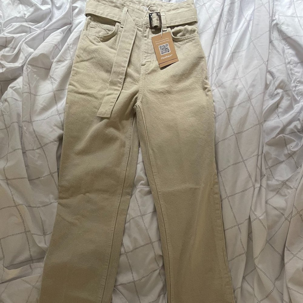 Reformation with tags - Belted High Rise Jeans